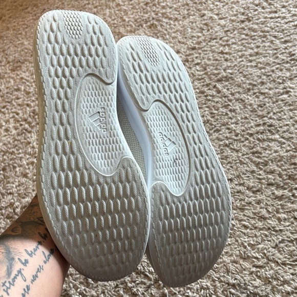 adidas Cream and Gold Mesh Sneakers - Picture 3 of 7